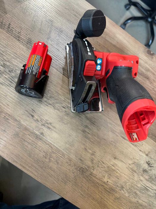Mała szlifierka kątowa mini M12 Milwaukee 2522-20 FCOT oryginał GRATIS