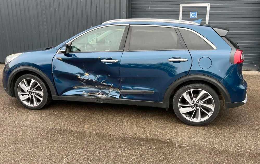 Бампер.Фара.Капот.Фара.Кіа Ніро. Kia Niro. Шрот.Розборка