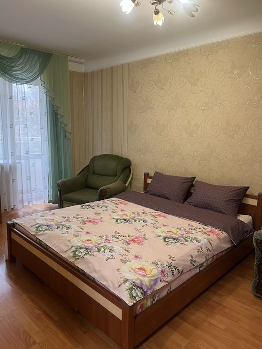 Квартира погодинно, подобово центр