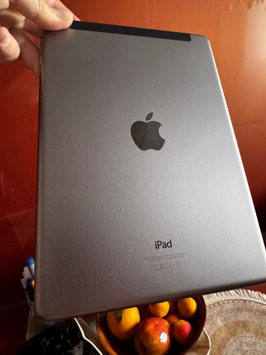 Apple IPad Air 1 Wifi + CELLULAR 32GB