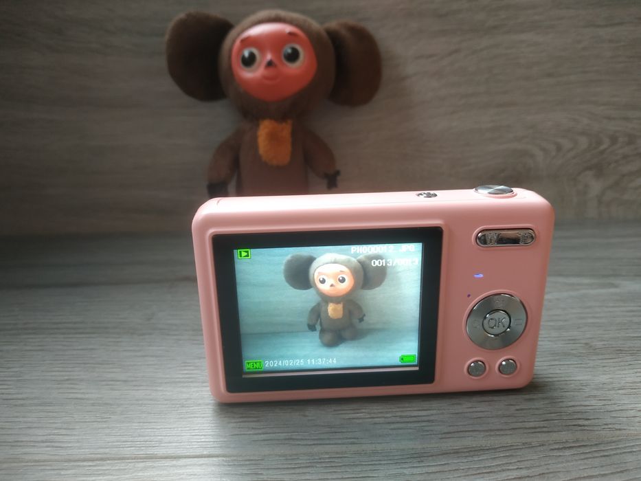 Цифровий фотоапарат 4К