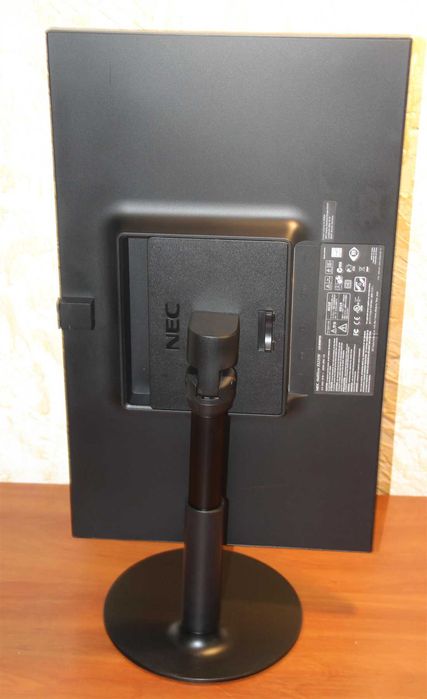 Монітор 23" Nec Multisync ex231w. 1920x1080 dvi-i, displayport, usb