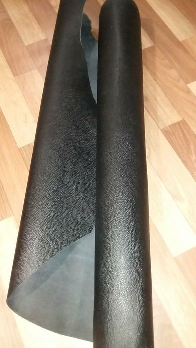 галантерейная кожа чёрная и красная handmade