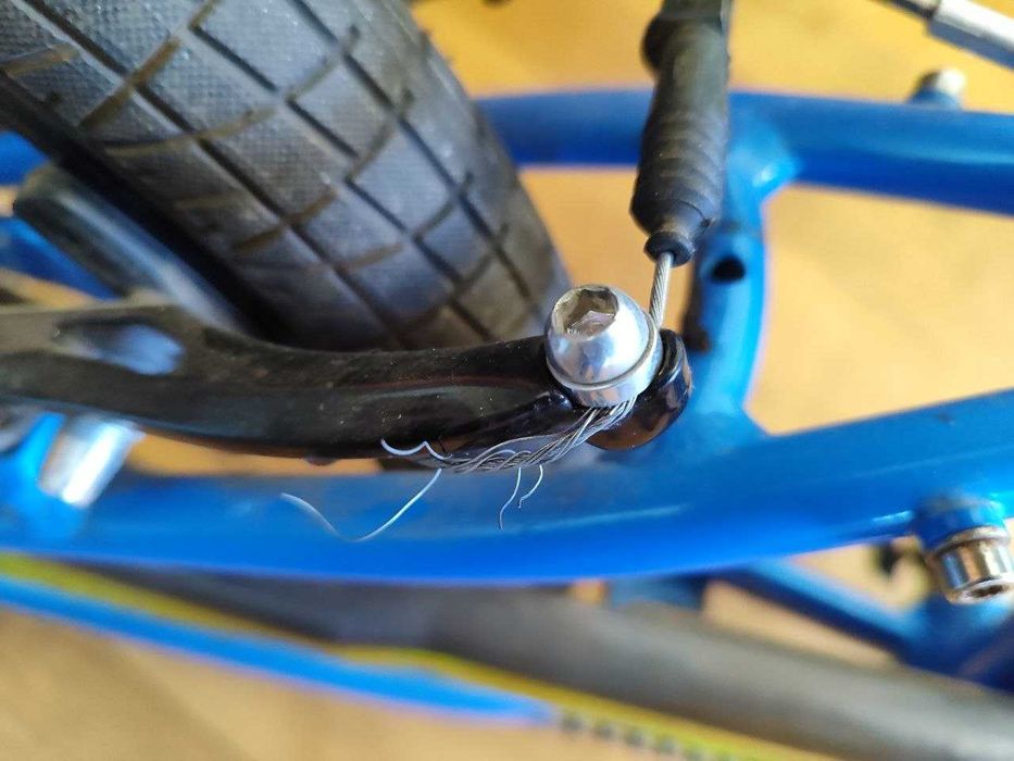 Велосипед дитячий марки Cannondale