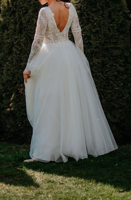 Piękna suknia ślubna