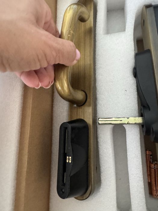 Inteligentny zamek Smart Lock – nowy, komplet, kolor antyczny mosiądz
