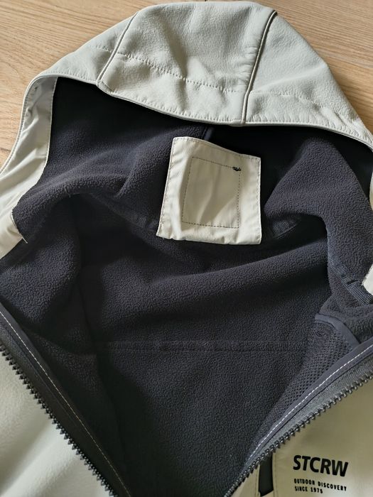 Kurtka wiatrówka Softshell z polarem Zara rozmiar 122