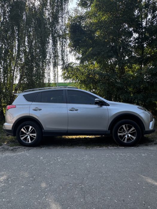 Toyota Rav 4 2017, офіційний, 79 рідного пробігу