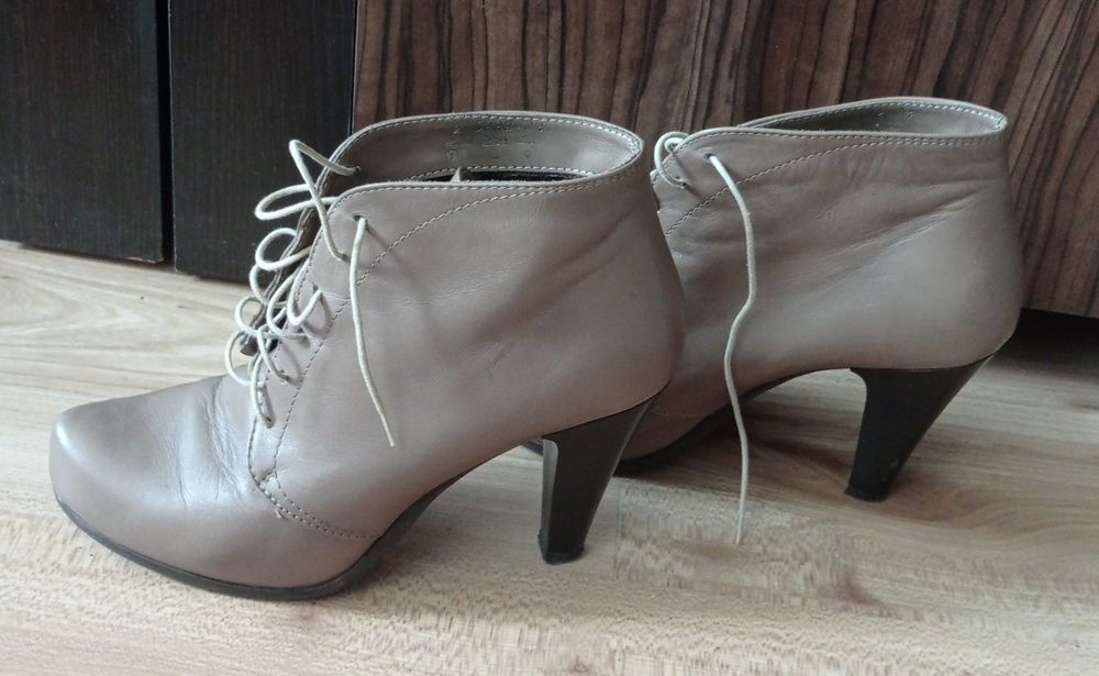 Półbuty z naturalnej skóry roz.37