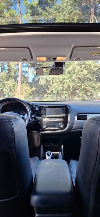 Mitsubishi Outlander PHEV 2.0 Hybrid Plug-in 4WD Intense+
