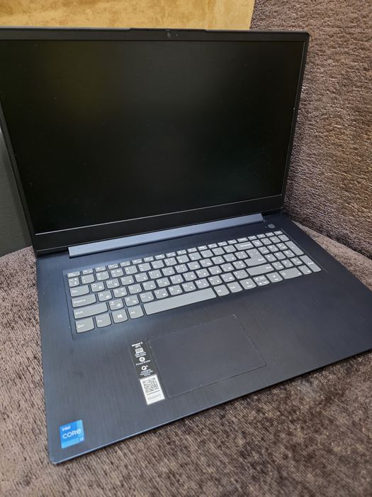 Lenovo IdeaPad 3 17ITL6 Intel Core i3
