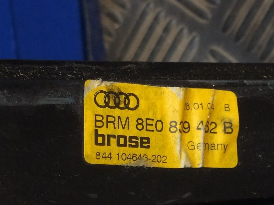 ELEVADOR DE VIDRO TRASEIRO DIREITO AUDI A4 AVANT 2007
