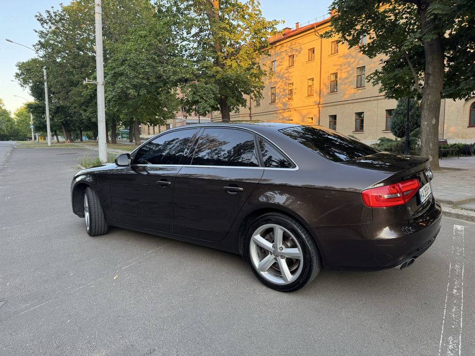 Audi A4 2012 VIN WAUZZZ8K6DA057811 фото оголошення 5 з 20