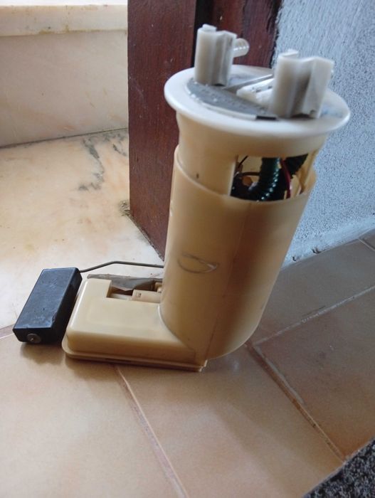 Bomba de gasolina citroen saxo