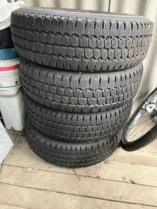 Зимняя резина, 215/70R16C