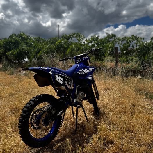 Yamaha YZ 125 (2001)