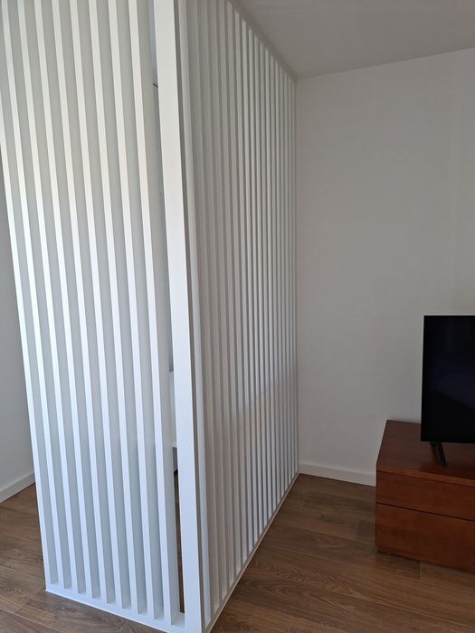 Transforme o Seu Espaço — Divisórias Ripadas Sob Medida