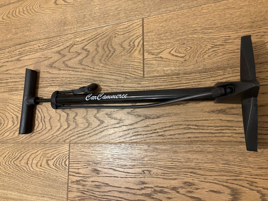 Pompka podłogowa do roweru