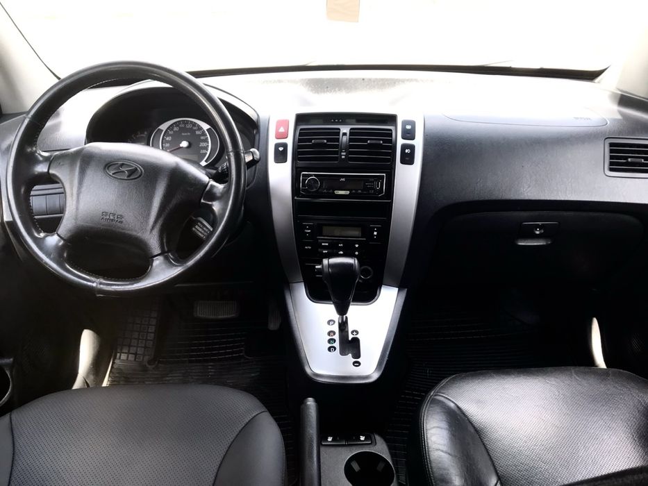 Hyundai Tucson 2.0 crdi automat