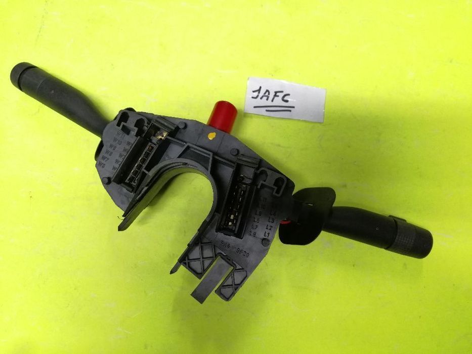 Manetes de luzes piscas e limpa vidros Ford Escort NOVO
