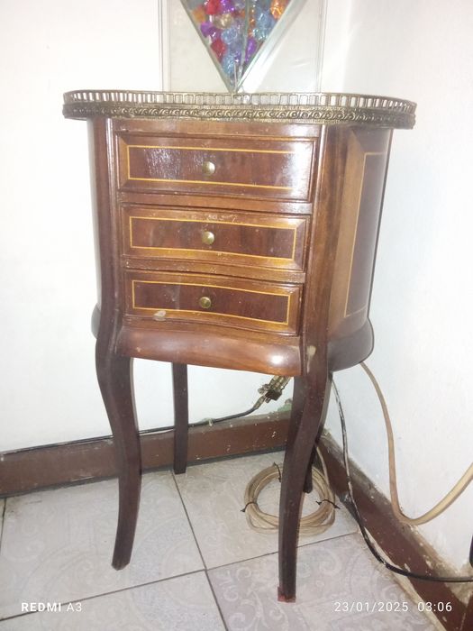 Mesa de apoio antiga