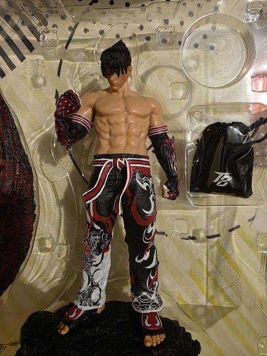 Продам фігурку tekken 8