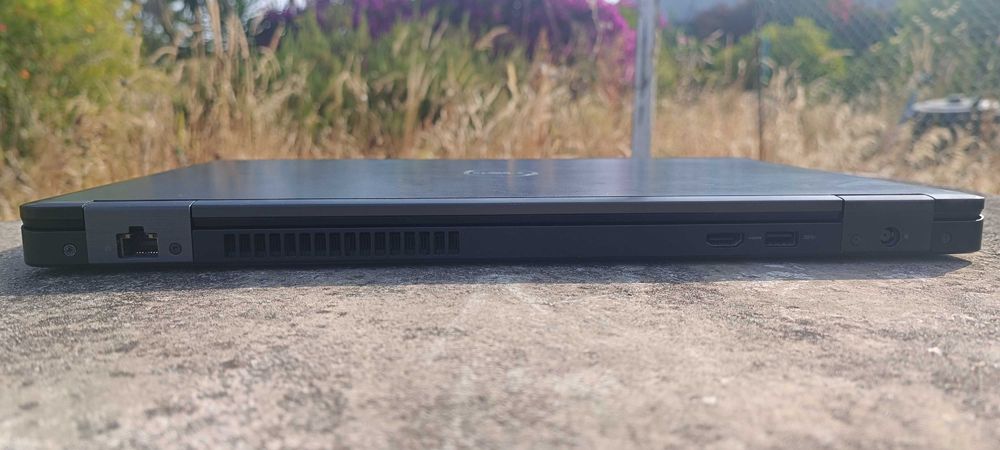 Portatil Dell Precision 3520 i7-7700HQ/16GB RAM/512GB NvME/Win11Pro