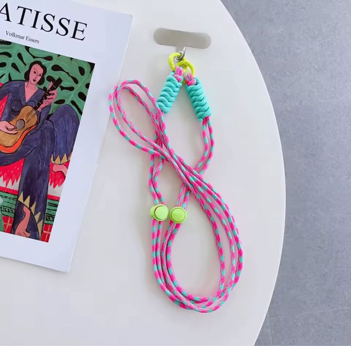 Шнурок через плече для телефону