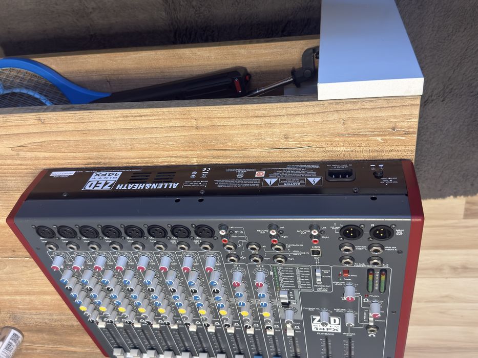 Mikser Allen & Heath ZED60 14FX