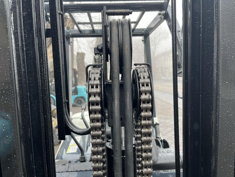 Вилковий навантажувач Nissan-Unicarriers, вилочный погрузчик