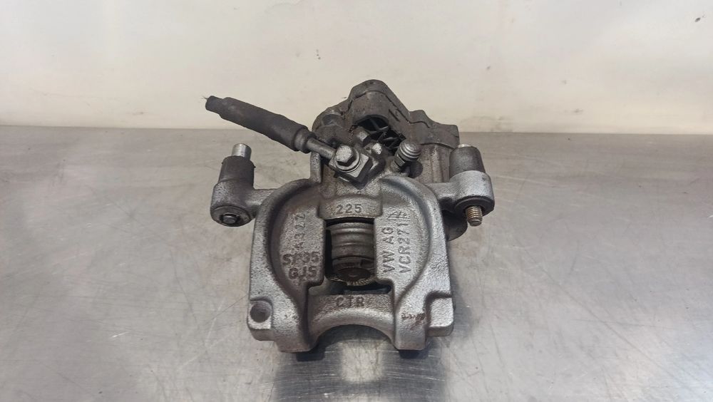 Pinça travão / maxila de travão trás esquerda SEAT Leon ST (5F8)