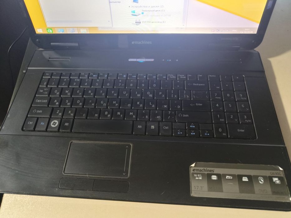 Ноутбук 17.3" eMachines G630