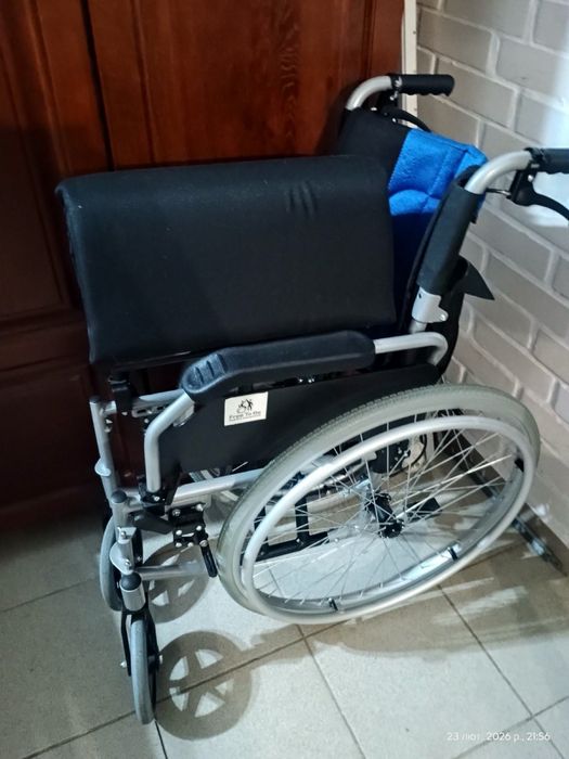 Інвалідний візок  инвалидная коляска