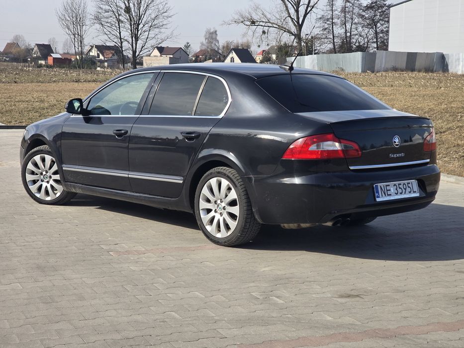 Sprzedaję dobry samochód