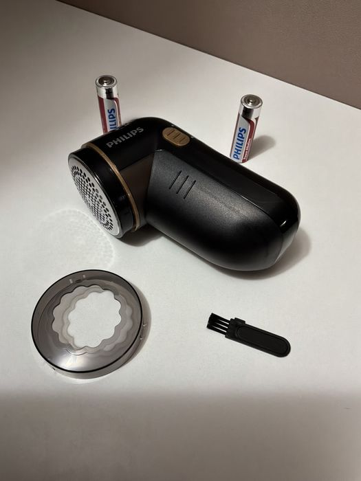 Машинка для стриження ковтунців PHILIPS