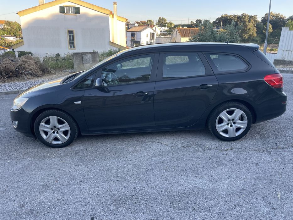 Opel Astra 1.3 CDTi Sports Tourer 2012