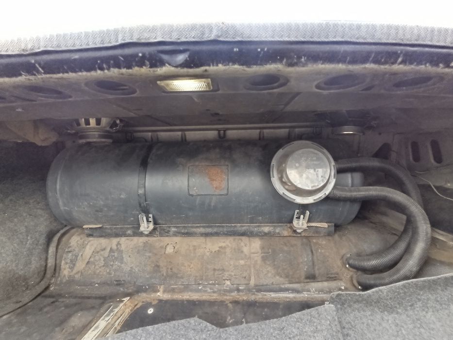 Продам Ауді 100 С4