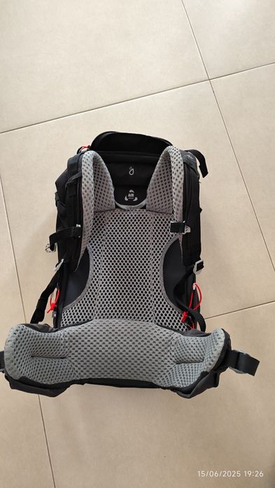 Vendo mochila de caminhada Quechua