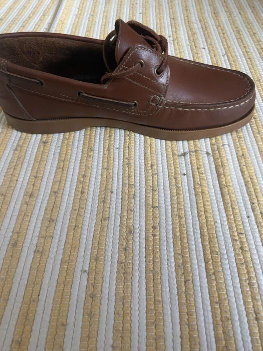 Sapatos de vela, em pele