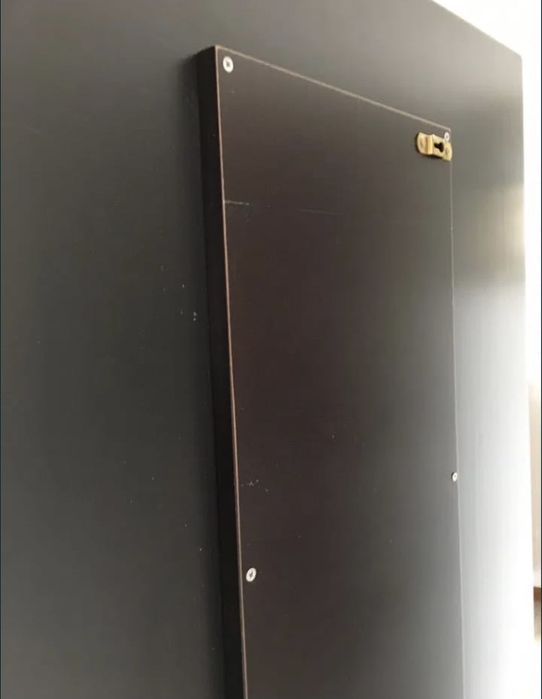 Espelho em madeira folheada a Ébano