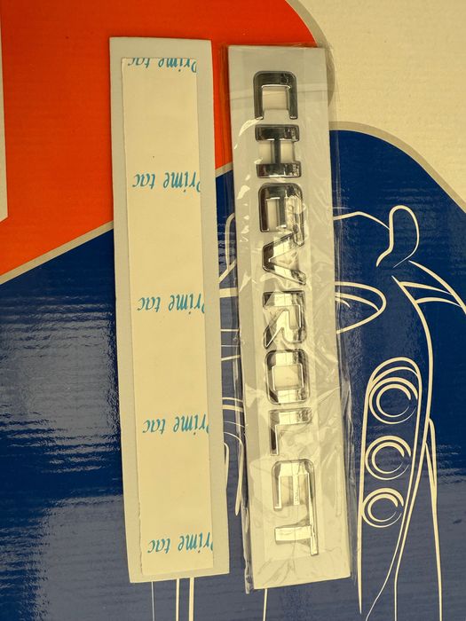 Емблема -напис Chevrolet Шевроле 195*18мм + брелок у подарунок