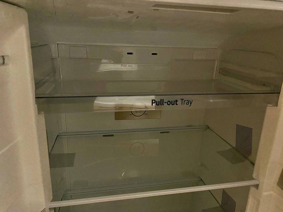 інверторний холодильник LG