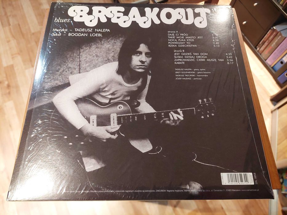 Płyty winylowe: Breakout - Karate (NM)