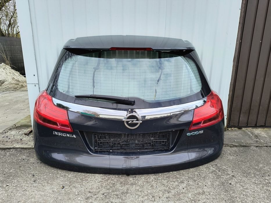 Opel Insignia A kombi - Klapa tył tylna kpl. Z177