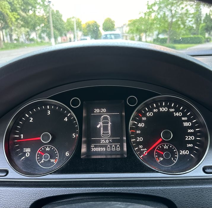 Продам Passat B7 2.0 tdi Європа