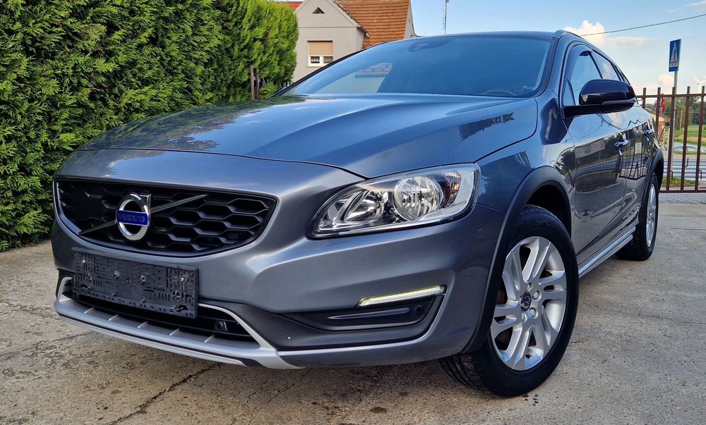 Volvo V60 Cross Country