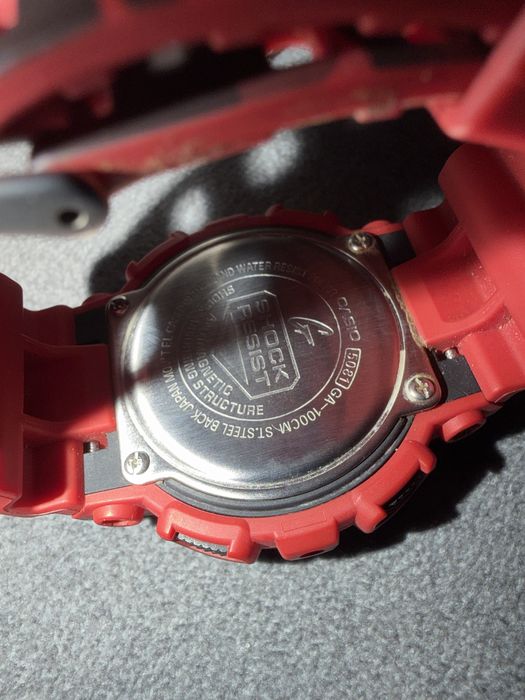 G shock casio GA-100CM-4ADR