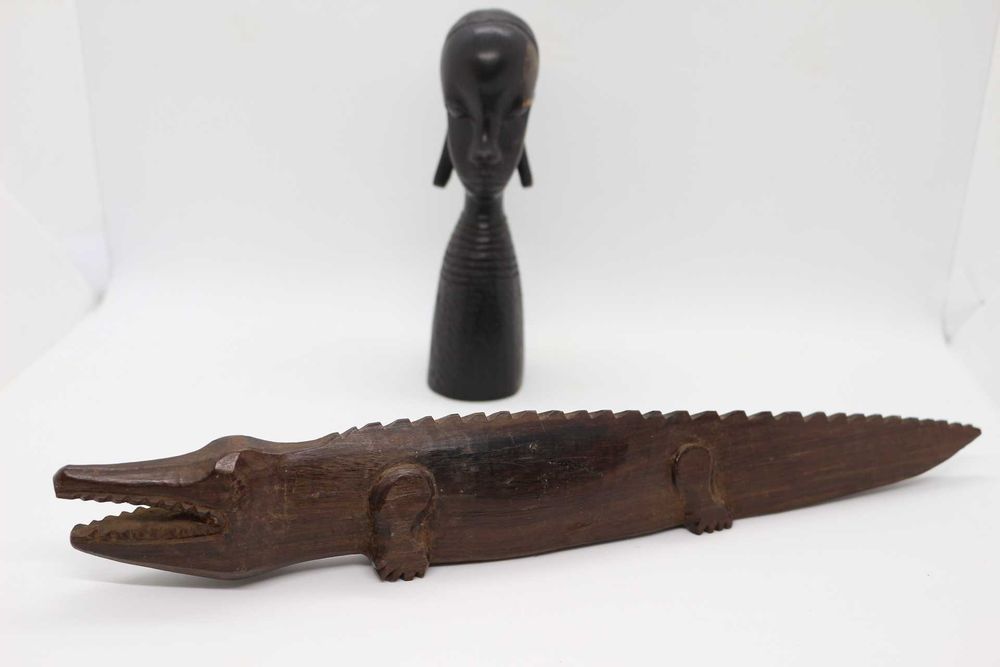 Artesanato Africano Busto Pau Preto e Crocodilo Pau Rosa