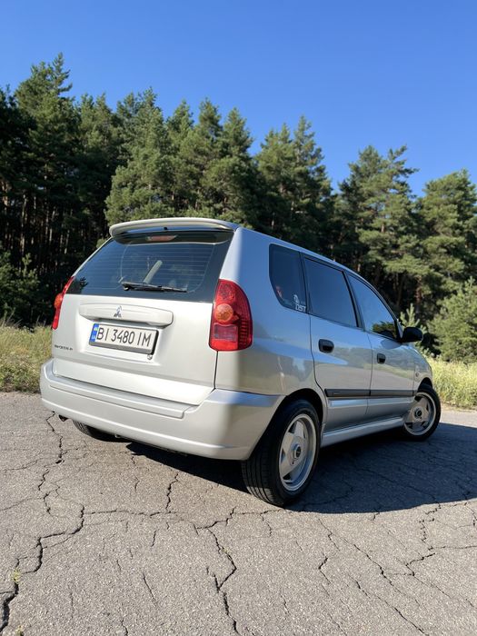 Mitsubishi space star 2004г газ/ бензин