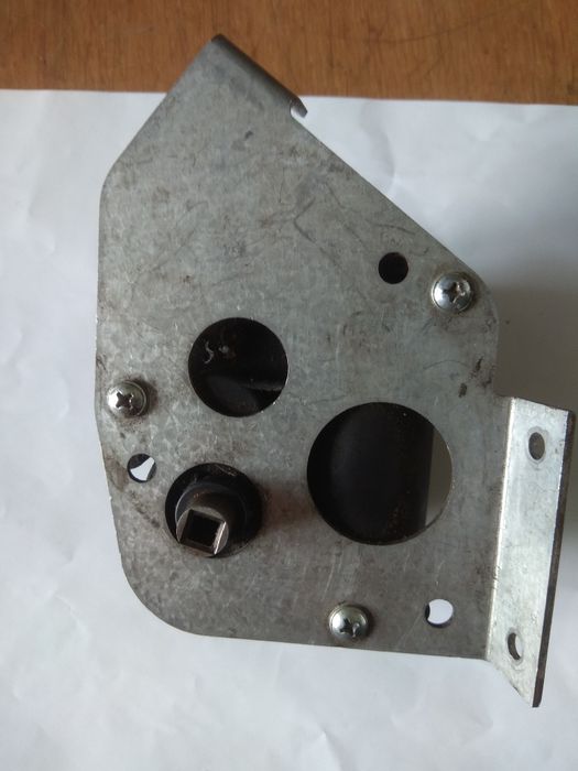 Моторчик стеклоподъемника наклон vito w638 6388290001